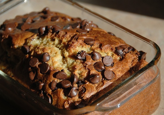 This super easy banana bread is so moist and delicious you would never guess that it's made with just 3 simple ingredients! Cake mix, ripe bananas and eggs! Feel free to add in the mix-ins of your choice (chocolate chips, walnuts, pecans, cinnamon, etc.). You can also make the batter into muffins. | Instrupix.com