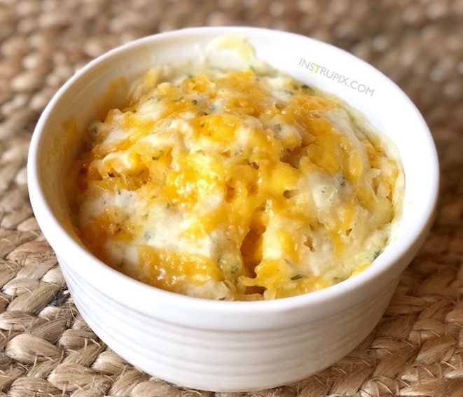 Easy Microwave Cheddar Biscuit In A Mug Recipe (like Red Lobster!)