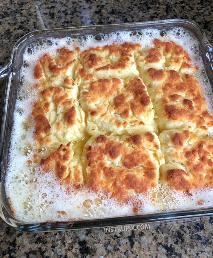 Quick, simple and easy homemade biscuits recipe! It takes just a handful of ingredients to make these delicious butter swim biscuits! They are the BEST addition to breakfast, lunch or dinner! | Instrupix.com 