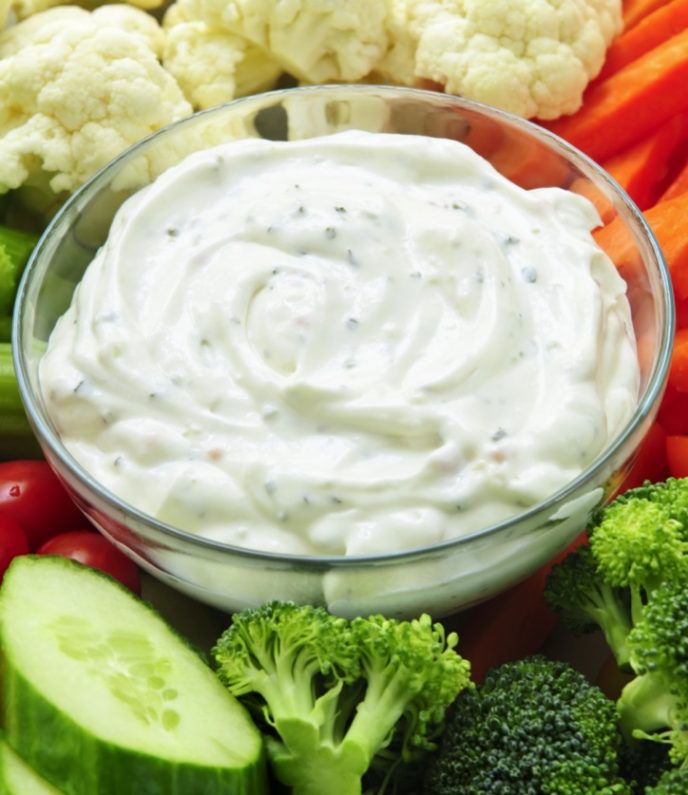 The Best Thick & Creamy Ranch Dip
