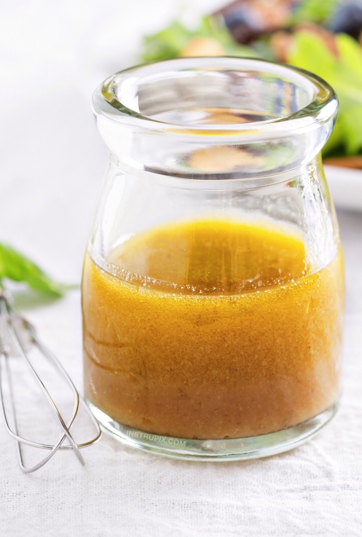 Homemade Orange Balsamic Vinaigrette Recipe -- quick and easy salad dressing! 