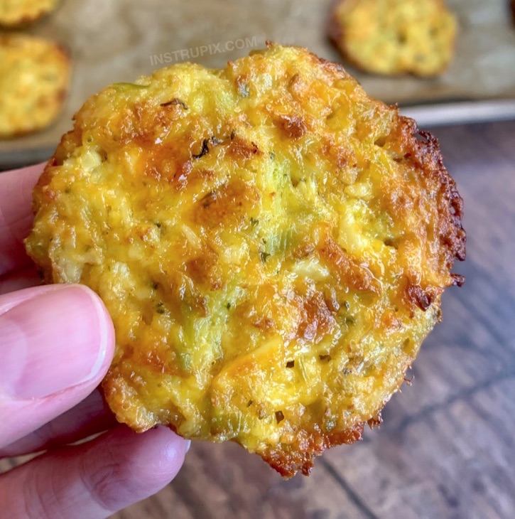 Crispy Broccoli Cheddar Rounds (Keto & Low Carb)-image