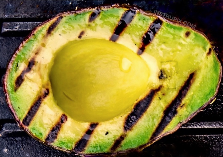 How to grill avocados for grilled guacamole!