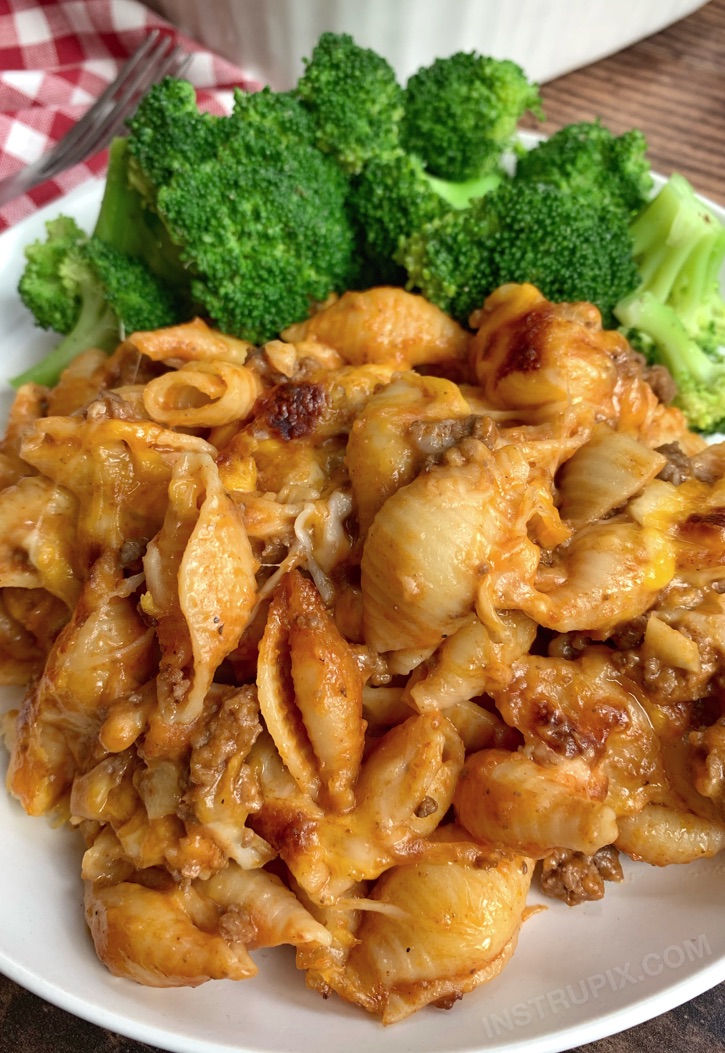 4 Ingredient Cheeseburger Casserole