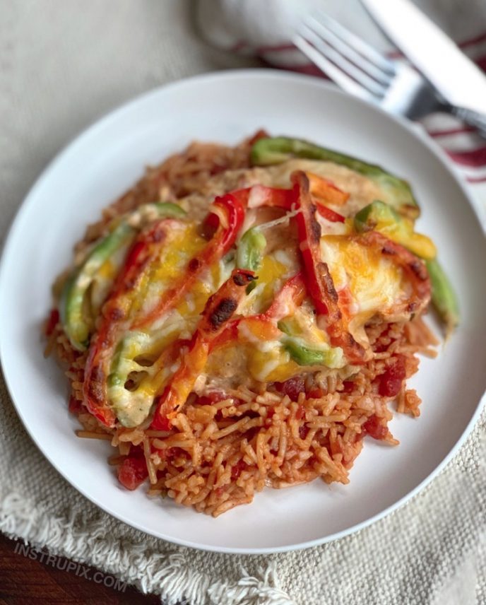 Cheesy Fajita Baked Chicken (Easy Dinner Recipe)