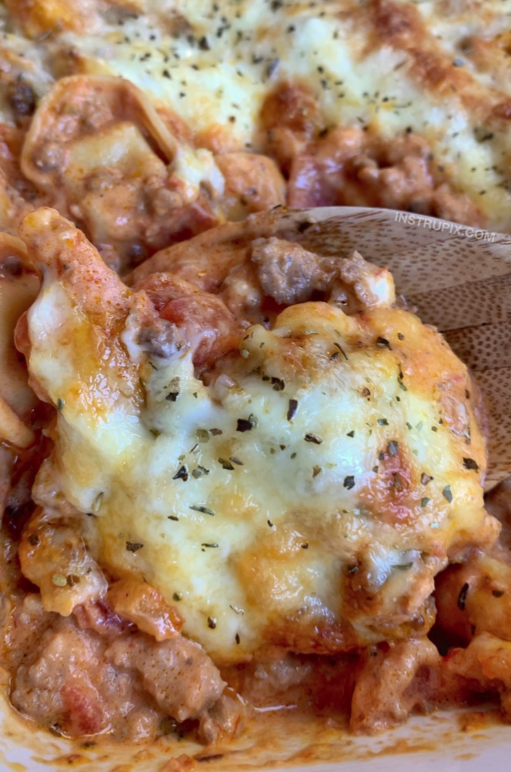 Easy Cheesy Baked Tortellini Casserole Recipe With Meat Sauce