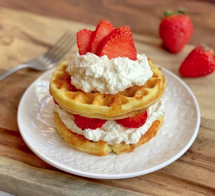 Keto Strawberry Shortcake Chaffles -- An easy sweet low carb dessert idea!