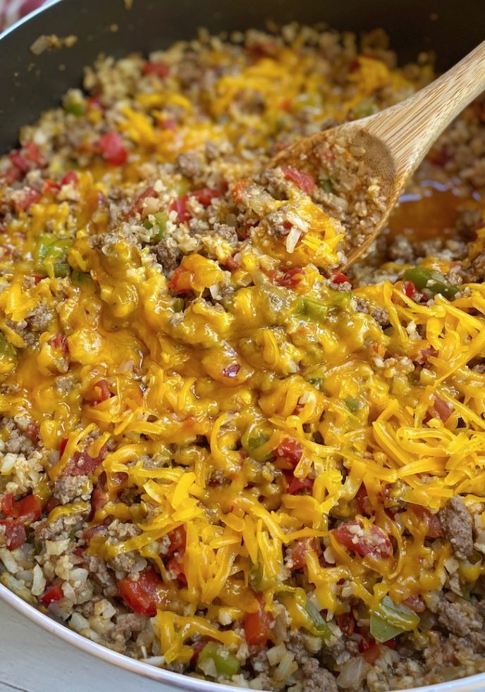 Cheesy Taco Ground Beef & Cauliflower Rice (Low Carb Dinner)