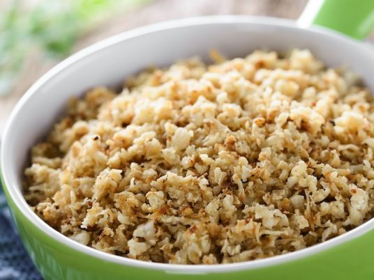 Brown Butter Cauliflower Rice (Quick, easy and low carb!) A family favorite side dish for dinner. Super healthy and easy to make with just 3 ingredients.