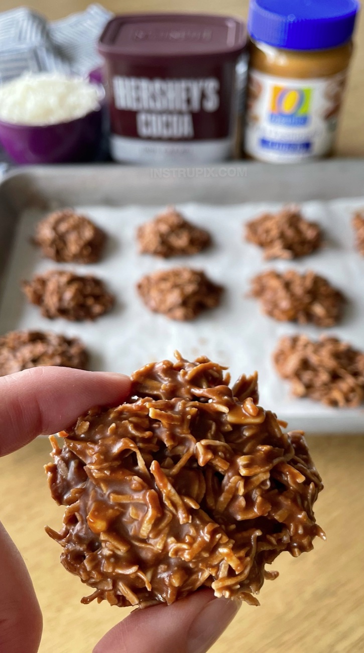 Looking for quick and easy keto desserts to make? These no bake chocolate peanut butter cookies are low carb, super simple to make, and absolutely delicious! If you have a sweet tooth but are on a low carb diet, these are great for last minute sugar cravings. No guilt!