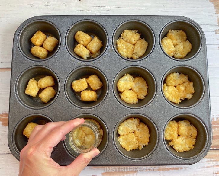 How to make egg muffins with tater tots! The ultimate breakfast food for a crowd. 