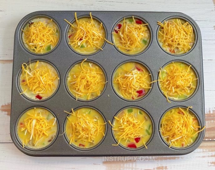 Mini Breakfast Omelets (Egg Muffins With A Tater Tot Crust)