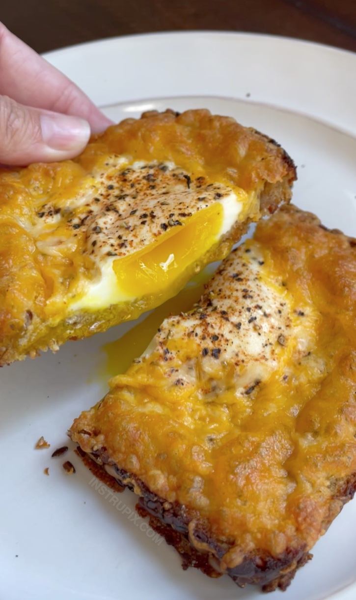 A quick and easy breakfast idea for one person! Use your toaster oven to make these delicious cheesy egg toast. It's cheap and simple to make with the bread of your choice. I use a whole grain seeded bread like Dave's for added fiber and to make it healthy. My kids love making this! Easy enough for older kids and teenagers to make themselves before school.