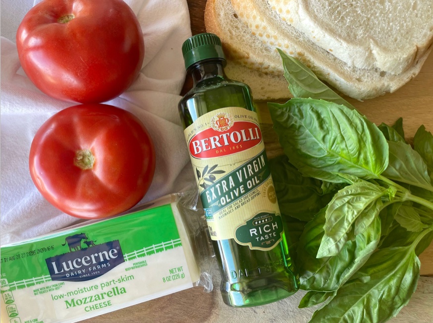 Quick and easy caprese bread! 